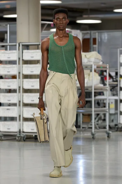 Look 39